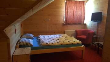 Фото номера Классический двухместный номер с 1 кроватью Курортные отели Osrodek Wypoczynkowy Lesniczówka &amp; Elias SPA г. Истебна 4