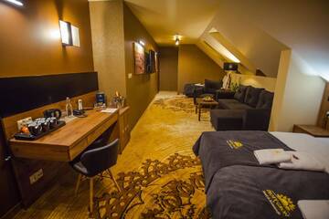 Фото номера Апартаменты с 2 спальнями Апарт-отели Złoty Groń Resort &amp; Spa г. Истебна 3